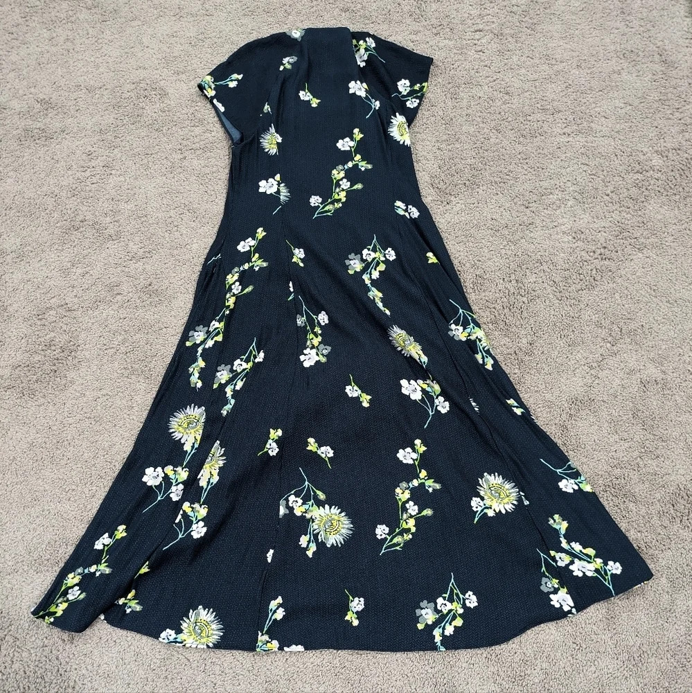 FREE PEOPLE Lost In Love Blue Floral Buttons Midi Dress Navy Blue size XS - Picture 8 of 9